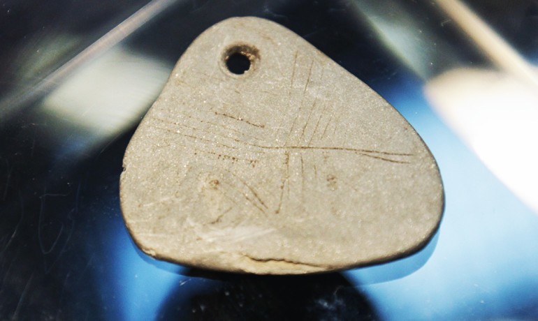 11,000-Year-Old Pendant is a First for Britain